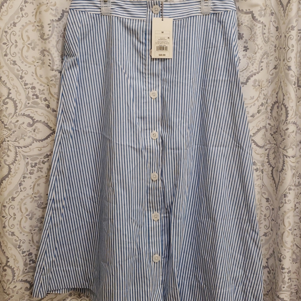 White and blue a line skirt size M